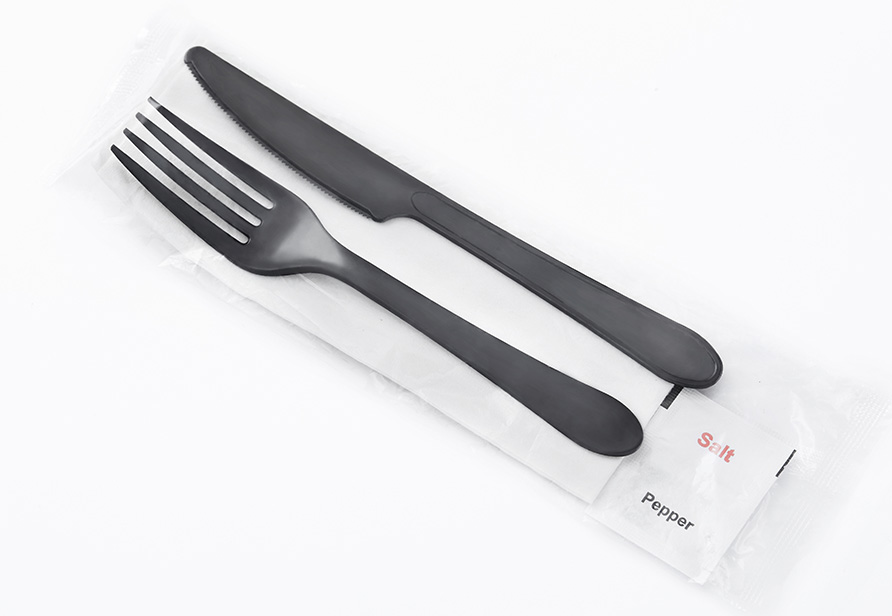 Apple  cutlery kit 5 in 1 pocket (knife, fork, napkin & salt & pepper)-PS